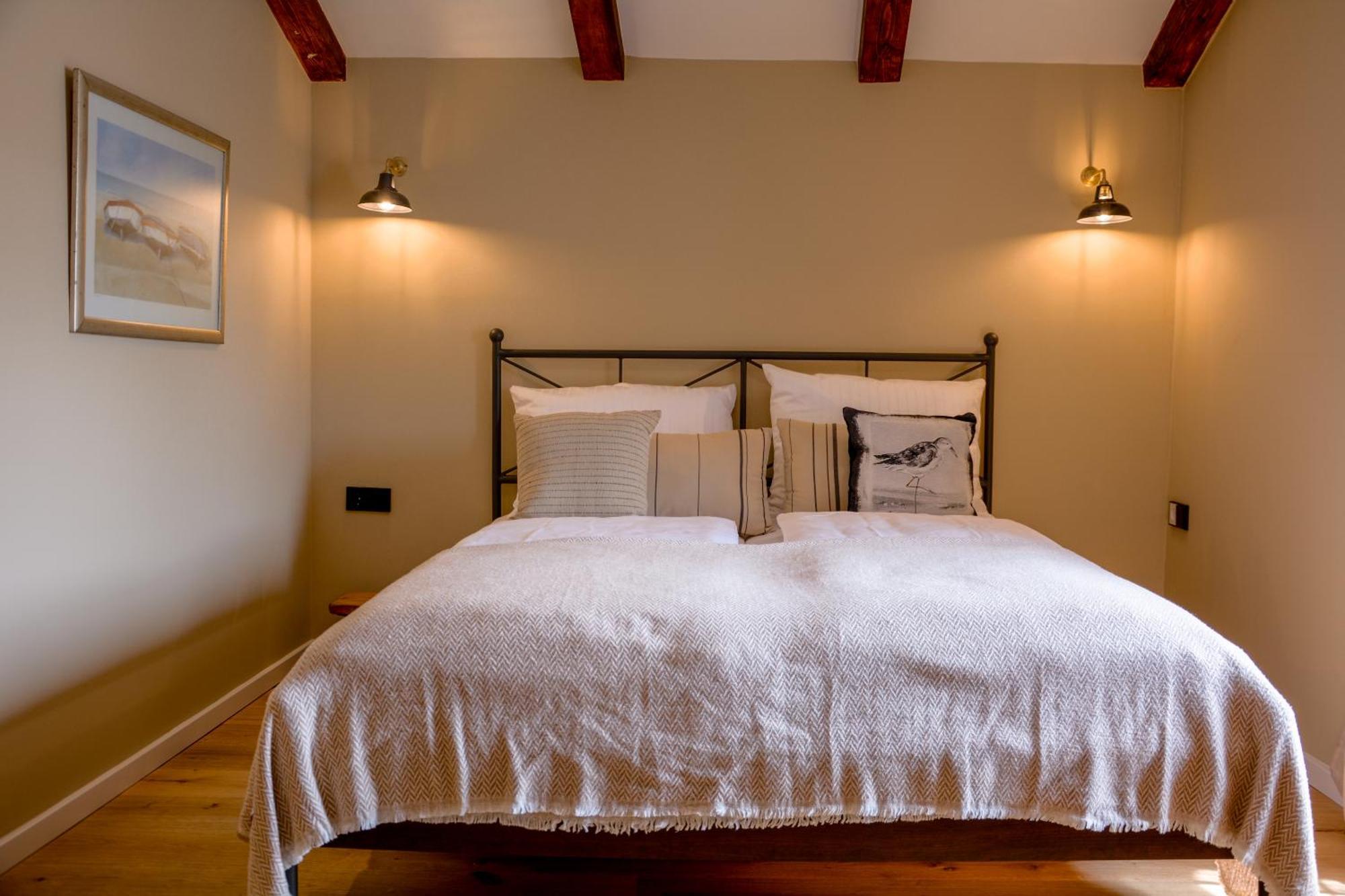 Cosy Getaway Villa Gostinjac Bagian luar foto