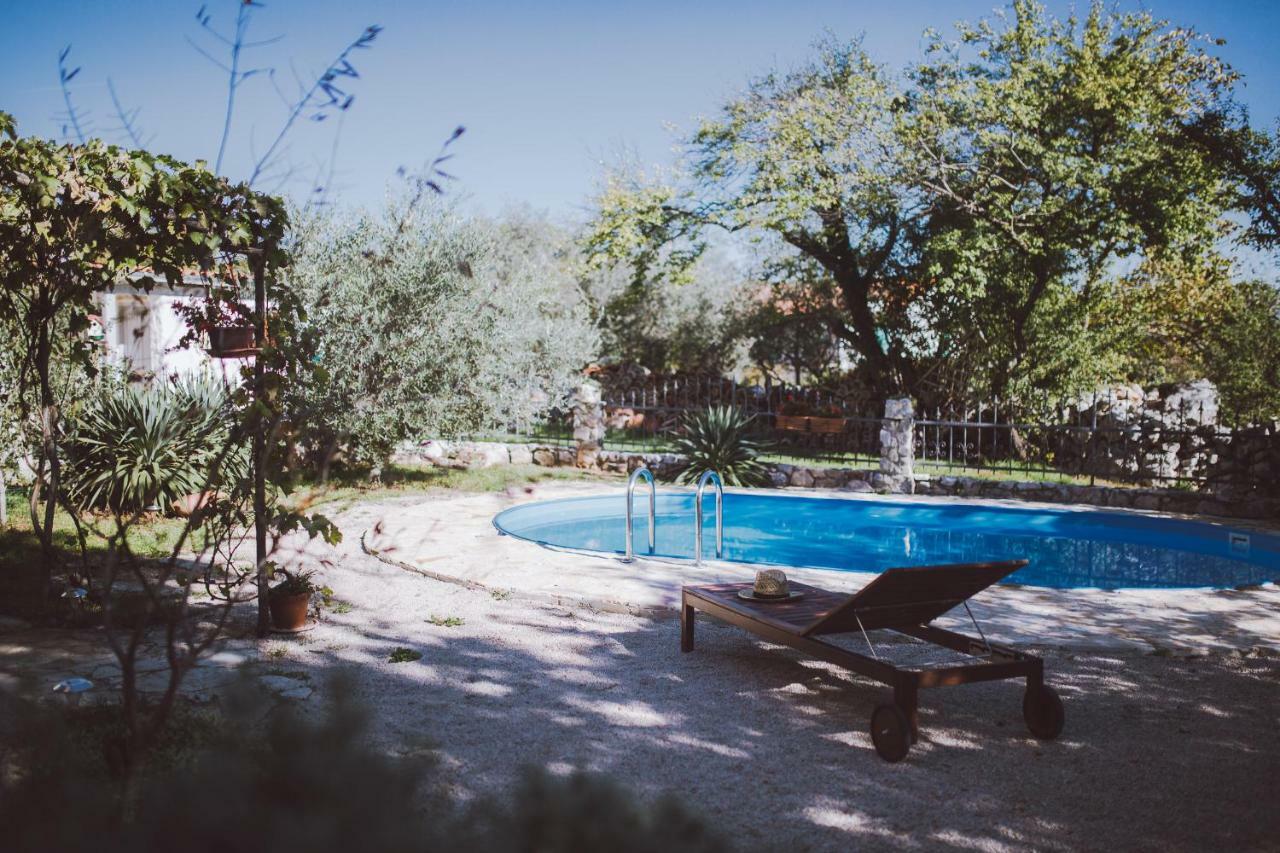 Cosy Getaway Villa Gostinjac Bagian luar foto